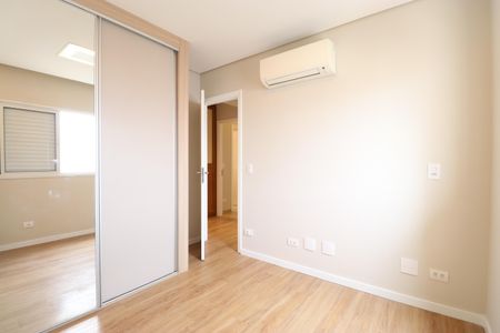 Apartamento à venda com 88m², 3 quartos e 2 vagasQuarto 1
