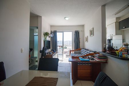 Sala de apartamento para alugar com 2 quartos, 46m² em Imperial de São Cristóvão, Rio de Janeiro