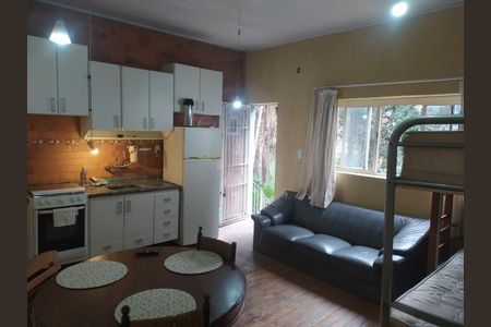 Casa para alugar com 9 quartos, 314m² em Pinheiros, São Paulo