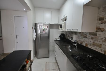Apartamento à venda com 51m², 2 quartos e 1 vagaCozinha