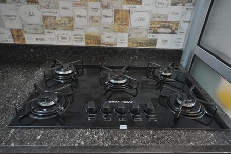 Apartamento à venda com 51m², 2 quartos e 1 vagaCozinha