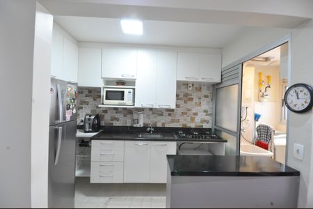 Apartamento à venda com 51m², 2 quartos e 1 vagaCozinha