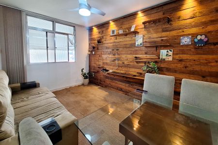 Apartamento para alugar com 60m², 2 quartos e 1 vagaSala