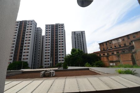 Apartamento para alugar com 54m², 2 quartos e 1 vagaÁrea de Serviço - Vista