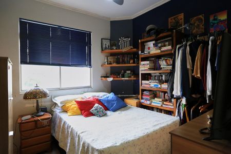 Apartamento à venda com 100m², 3 quartos e 1 vagaQuarto