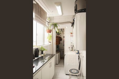 Apartamento à venda com 94m², 3 quartos e 1 vagaÁrea de Serviço