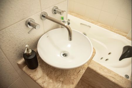 Apartamento à venda com 94m², 3 quartos e 1 vagaBanheiro da Suíte