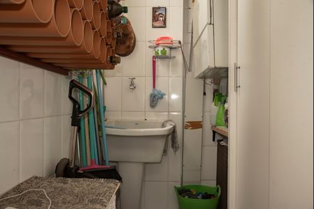 Apartamento à venda com 94m², 3 quartos e 1 vagaÁrea de Serviço