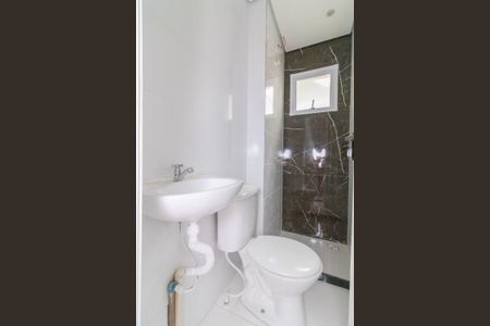 Banheiro de apartamento à venda com 1 quarto, 26m² em Vila Granada, São Paulo