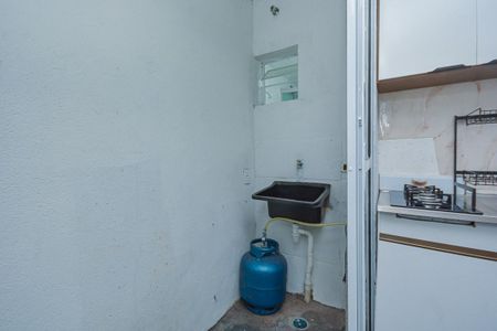 Casa para alugar com 40m², 1 quarto e 1 vagaÁrea de Serviço