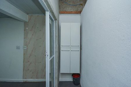 Casa para alugar com 40m², 1 quarto e 1 vagaÁrea de Serviço