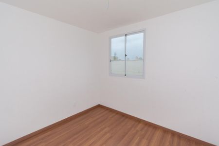 Apartamento para alugar com 44m², 2 quartos e 1 vagaQuarto 1
