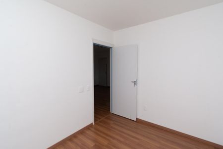 Quarto 2 de apartamento para alugar com 2 quartos, 44m² em Tijuca, Contagem