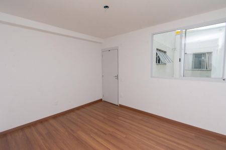 Sala de apartamento para alugar com 2 quartos, 44m² em Tijuca, Contagem