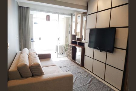 Apartamento para alugar com 2 quartos, 72m² em Aclimação, São Paulo