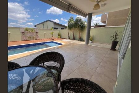 Casa de condomínio à venda com 285m², 3 quartos e 4 vagas Casa de condomínio à venda com 285m², 3 quartos e 4 vagasFoto 22