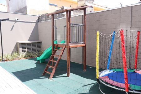 Apartamento à venda com 42m², 2 quartos e sem vagaÁrea comum - Playground