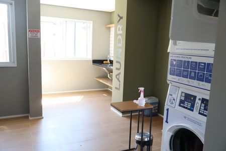 Apartamento à venda com 42m², 2 quartos e sem vagaÁrea comum - Lavanderia