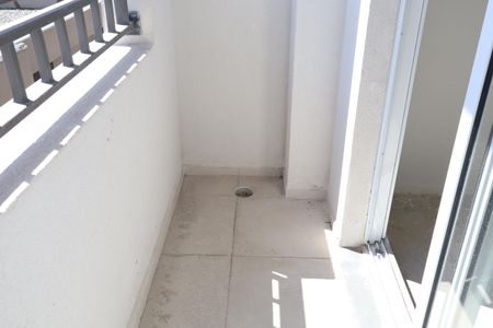 Apartamento à venda com 42m², 2 quartos e sem vagaVaranda