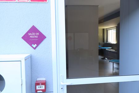 Apartamento à venda com 42m², 2 quartos e sem vagaÁrea comum - Salão de festas