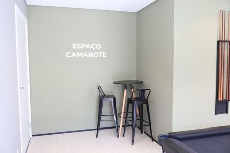 Apartamento à venda com 42m², 2 quartos e sem vagaÁrea comum - salão de jogos