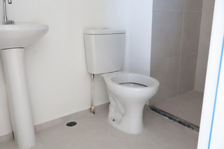 Apartamento à venda com 42m², 2 quartos e sem vagaBanheiro
