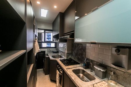 Apartamento para alugar com 90m², 2 quartos e 2 vagasCozinha - Armários