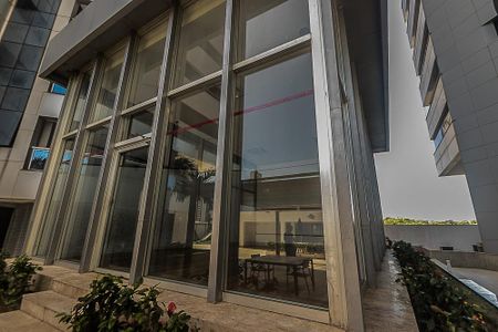 Apartamento para alugar com 90m², 2 quartos e 2 vagasSquash