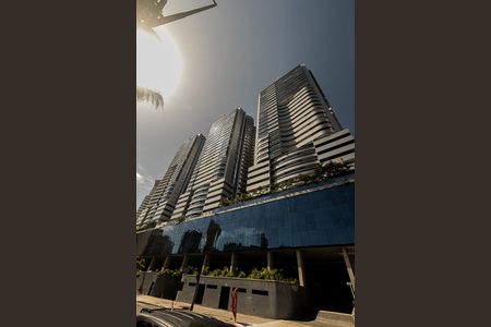 Apartamento para alugar com 90m², 2 quartos e 2 vagasFachada do bloco