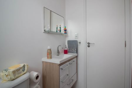 Apartamento à venda com 57m², 2 quartos e 1 vagaBanheiro 2