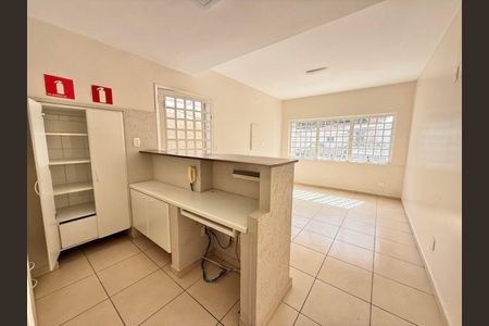 Casa para alugar com 3 quartos, 90m² em Vila Progredior, São Paulo