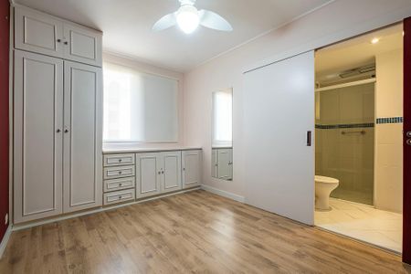 Apartamento à venda com 100m², 3 quartos e 2 vagasSuíte