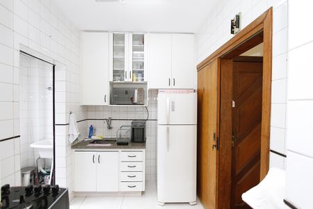 Apartamento à venda com 62m², 2 quartos e 2 vagasCozinha