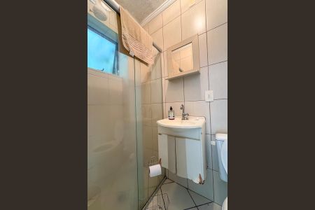 Casa à venda com 175m², 2 quartos e 2 vagasBanheiro de serviço