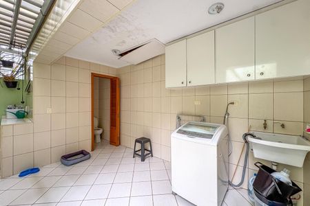 Casa à venda com 175m², 2 quartos e 2 vagasÁrea de Serviço