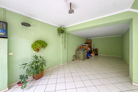 Casa à venda com 175m², 2 quartos e 2 vagasGaragem