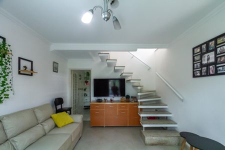 Casa à venda com 175m², 2 quartos e 2 vagasSala