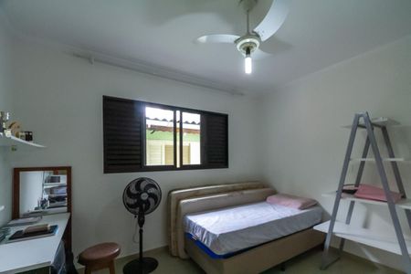 Casa à venda com 175m², 2 quartos e 2 vagasQuarto