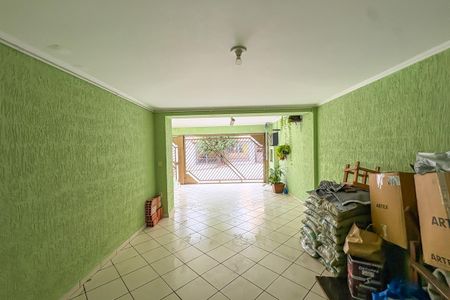 Casa à venda com 175m², 2 quartos e 2 vagasGaragem