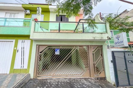 Casa à venda com 175m², 2 quartos e 2 vagasFachada