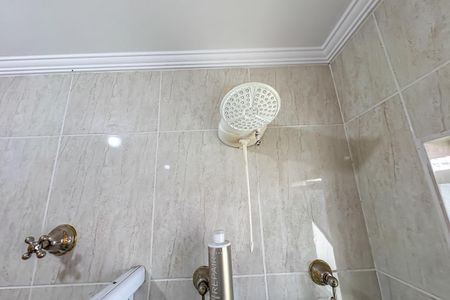 Casa à venda com 175m², 2 quartos e 2 vagasBanheiro Social
