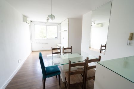 Apartamento para alugar com 68m², 3 quartos e 1 vaga Apartamento para alugar com 68m², 3 quartos e 1 vagaSala