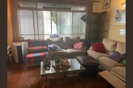Casa para alugar com 4 quartos, 200m² em Jardim Nossa Senhora Aparecida, São Paulo