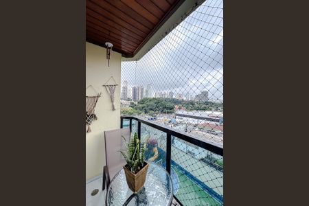 Apartamento à venda com 87m², 3 quartos e 2 vagasVaranda da Sala