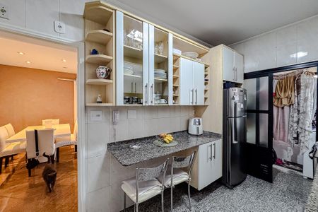Apartamento à venda com 87m², 3 quartos e 2 vagasCozinha