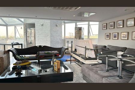 Apartamento para alugar com 323m², 4 quartos e 4 vagas