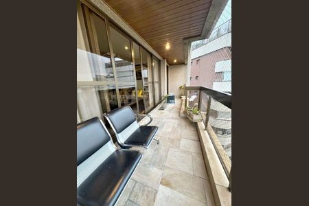 Apartamento para alugar com 323m², 4 quartos e 4 vagas