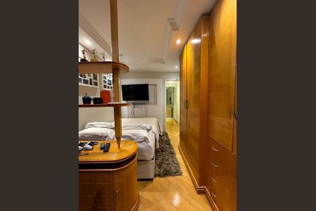 Apartamento para alugar com 323m², 4 quartos e 4 vagas