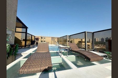 Apartamento para alugar com 323m², 4 quartos e 4 vagas