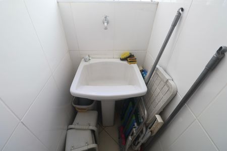 Apartamento para alugar com 106m², 2 quartos e 1 vaga Apartamento para alugar com 106m², 2 quartos e 1 vagaÁrea de Serviço